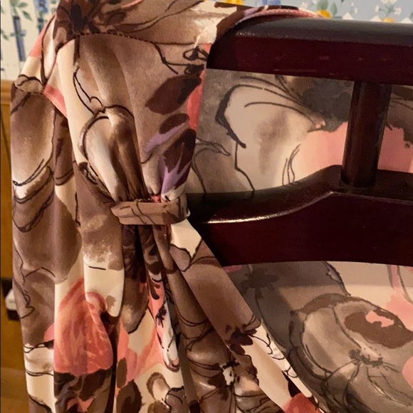 Ladies 2 piece skirt set - Picture 3 of 8